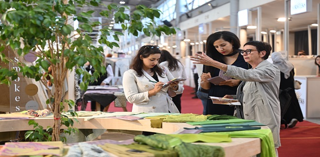 Tekstil Sektrnn Kalbi Bursa Textile Showda Att