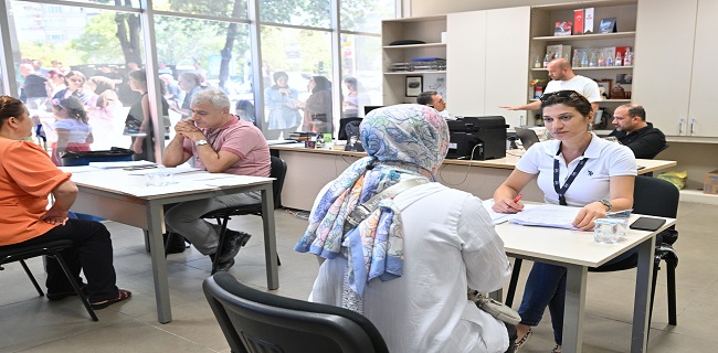  Arayanlar ile verenler BTSO stihdam Merkezinde Buluuyor